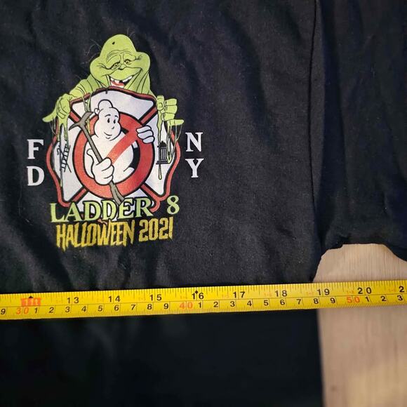 Limited Edition FDNY Ladder 8 (Halloween Ghostbusters) Navy Blue Shirt - 2021 - Picture 5 of 6